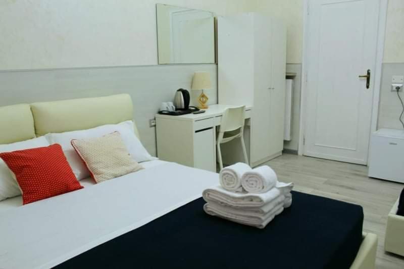 Oscar Suite Home Rzym Zewnętrze zdjęcie